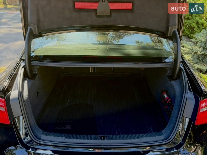 Седан Audi A6 2013 в Киеве