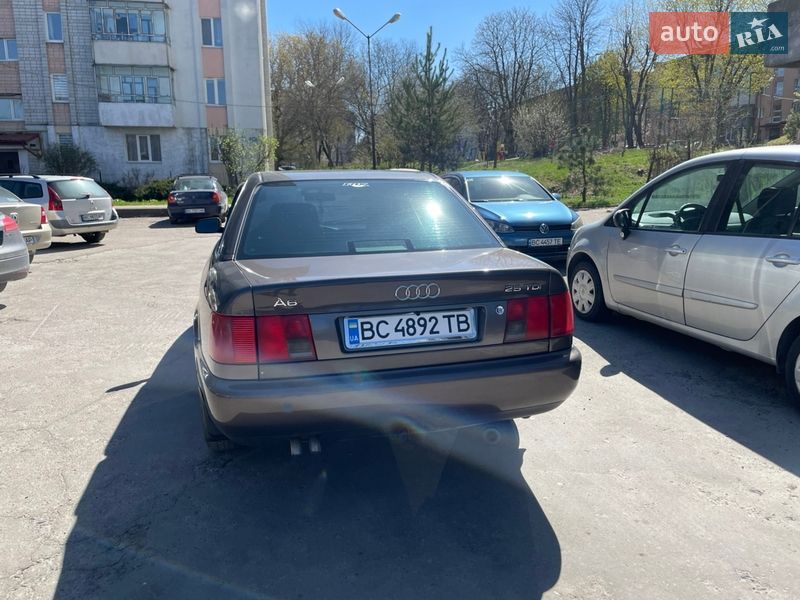 Седан Audi A6 1996 в Львові
