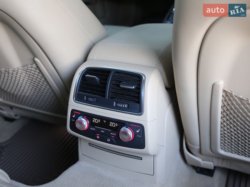Седан Audi A6 2014 в Киеве