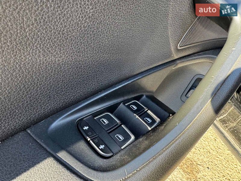 Седан Audi A6 2012 в Киеве