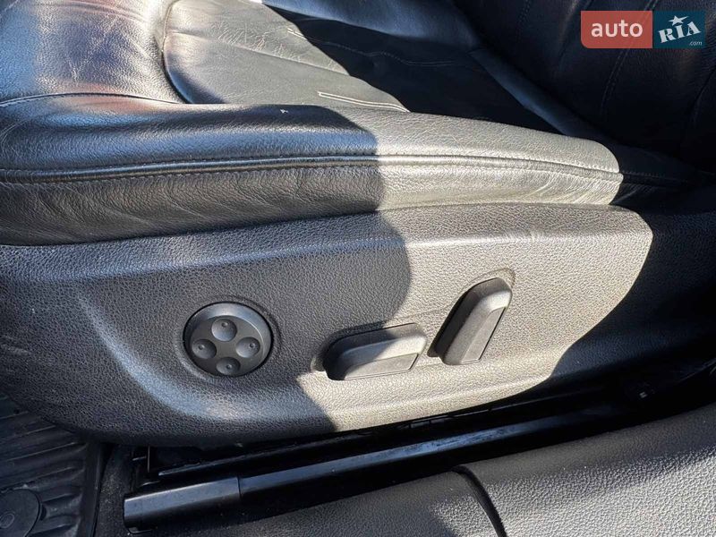 Седан Audi A6 2012 в Киеве