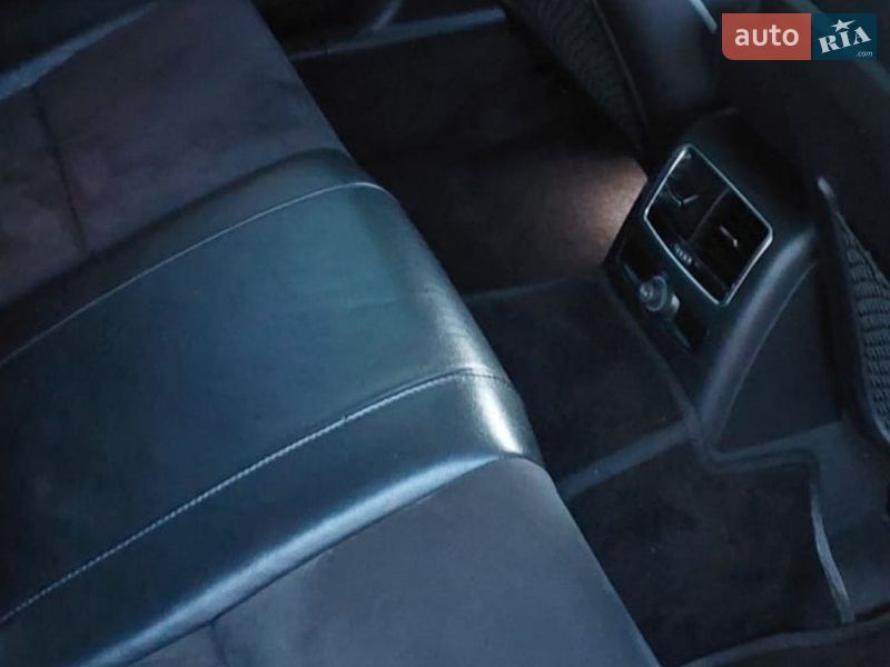 Универсал Audi A6 2011 в Киеве