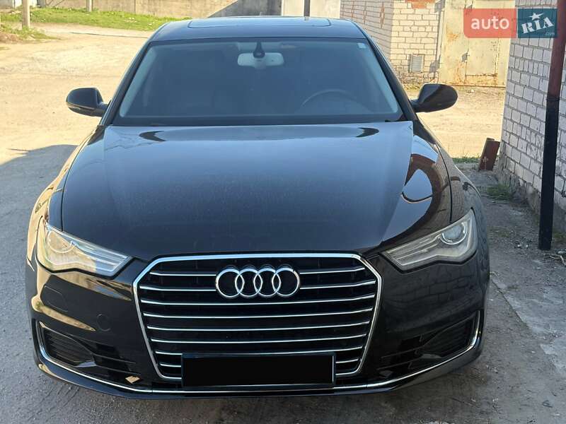 Седан Audi A6 2015 в Запорожье