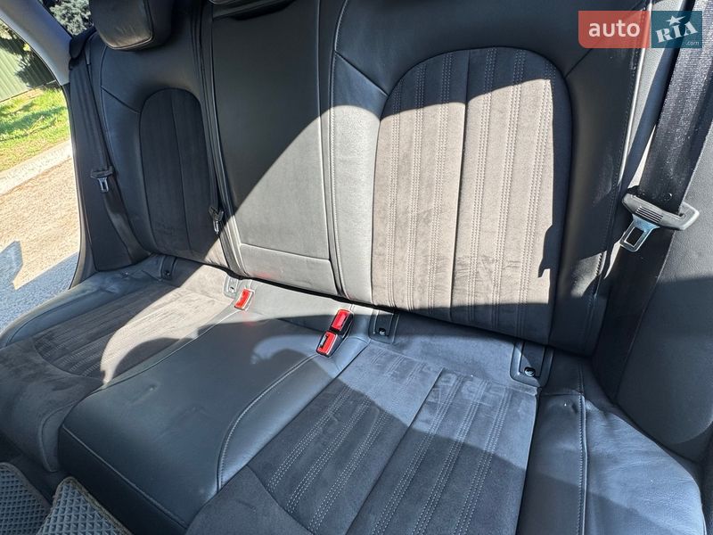 Седан Audi A6 2015 в Львове
