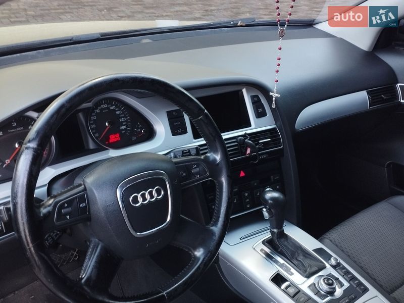 Седан Audi A6 2010 в Самборі
