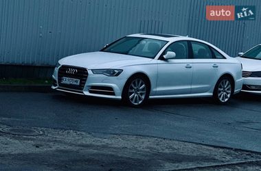 Седан Audi A6 2015 в Киеве