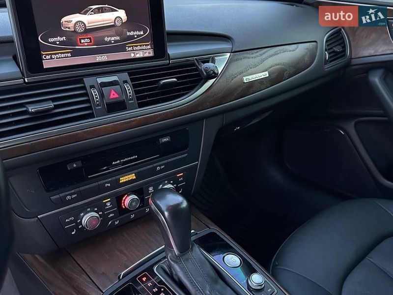 Седан Audi A6 2015 в Хмельнике