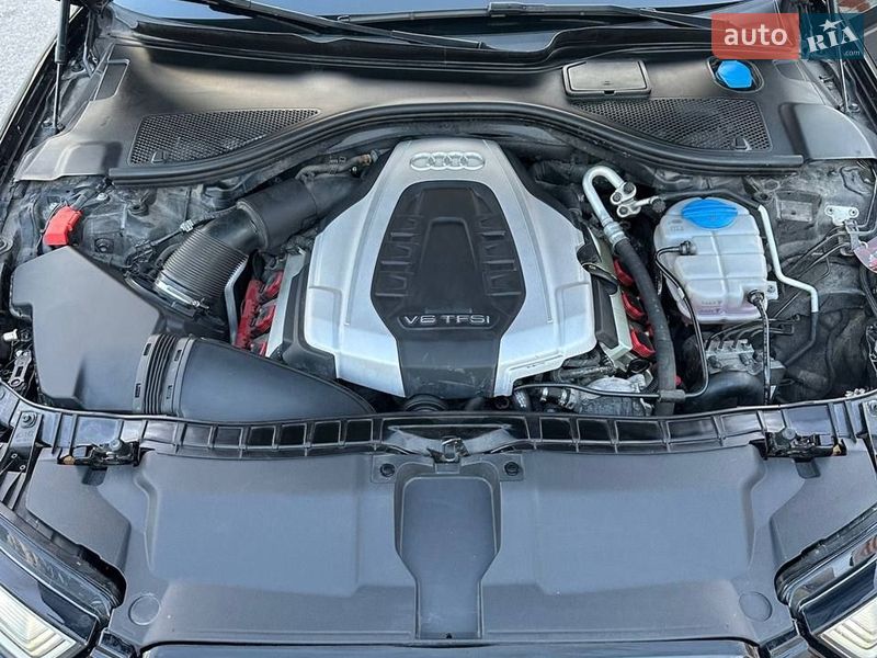 Седан Audi A6 2015 в Хмельнике