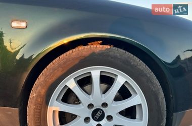 Седан Audi A6 2001 в Вараше