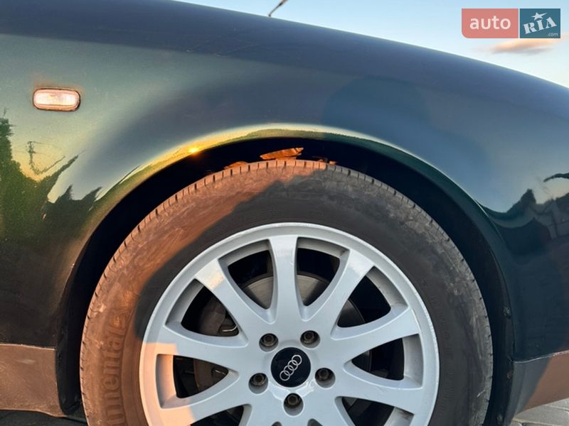 Седан Audi A6 2001 в Вараше