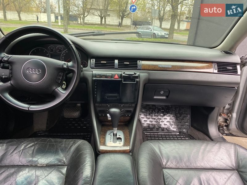 Седан Audi A6 2002 в Кременчуге