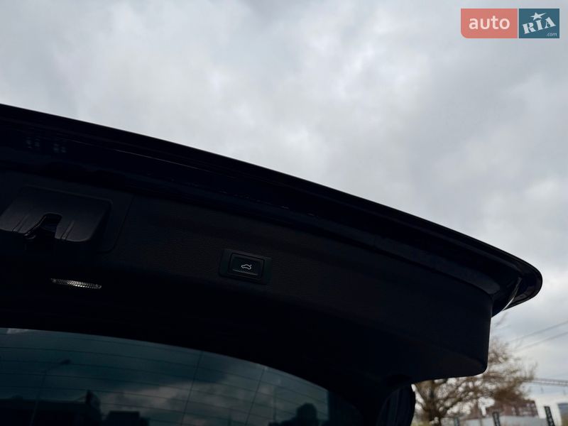 Универсал Audi A6 2019 в Киеве