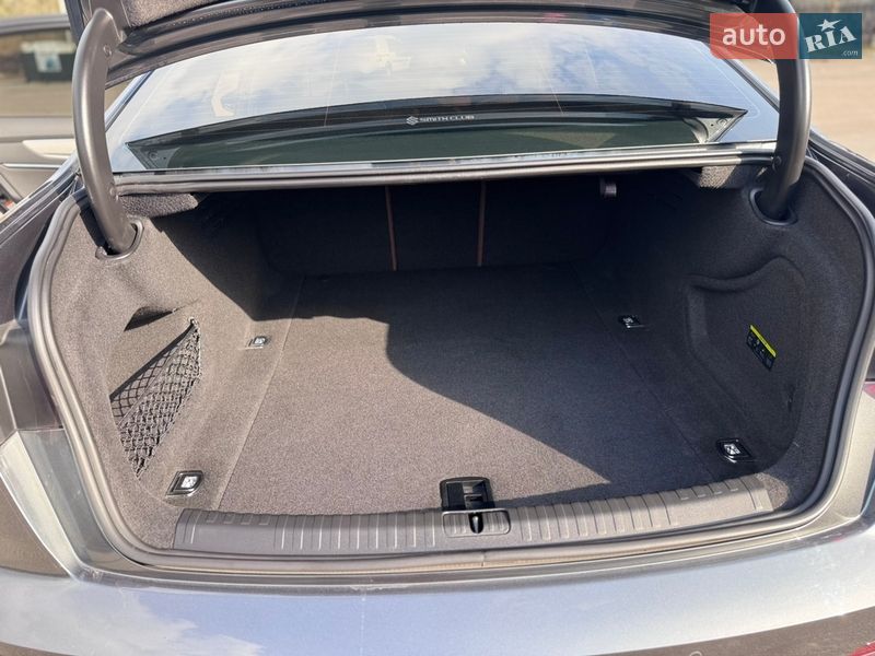 Седан Audi A6 2020 в Умани