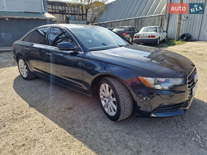 Седан Audi A6 2012 в Чернівцях
