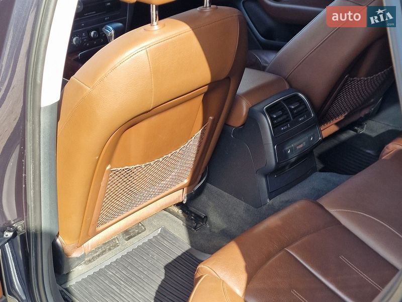 Седан Audi A6 2012 в Чернівцях