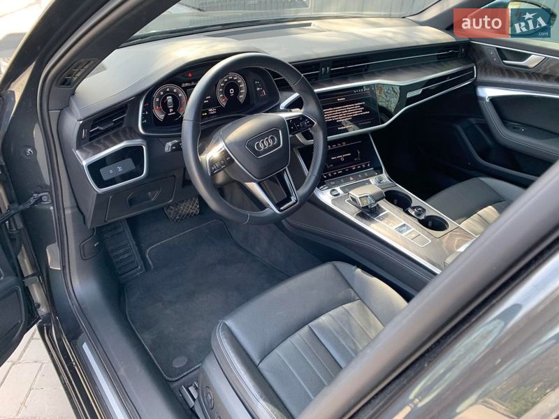 Седан Audi A6 2023 в Хмельницком