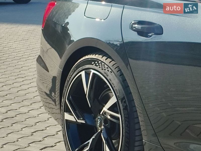 Седан Audi A6 2019 в Полтаві