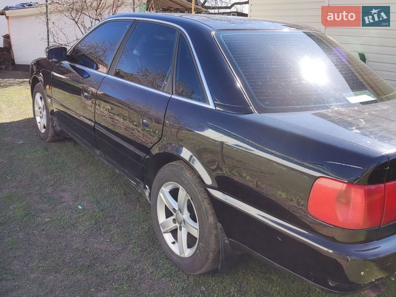 Седан Audi A6 1997 в Киеве