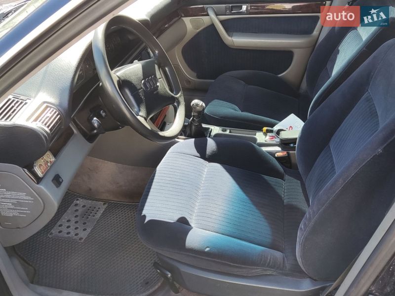 Седан Audi A6 1997 в Киеве