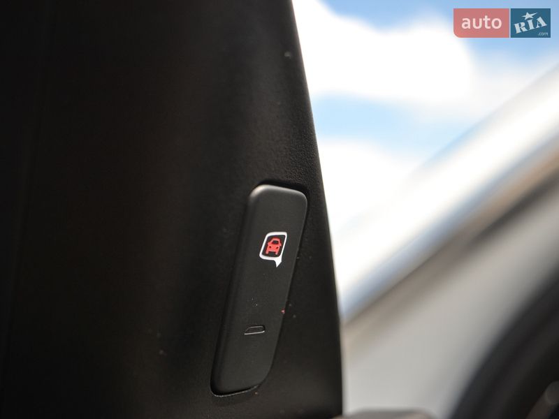 Седан Audi A6 2014 в Львове