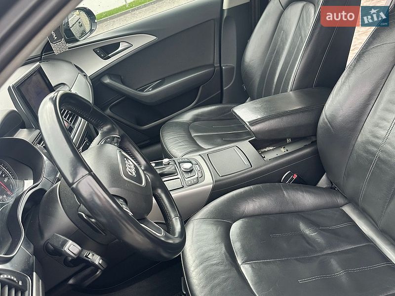 Седан Audi A6 2012 в Жовкве