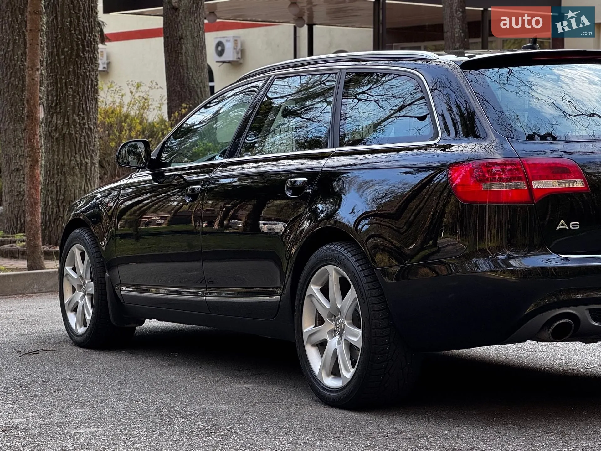 2010 Audi A6 - мініатюра 24