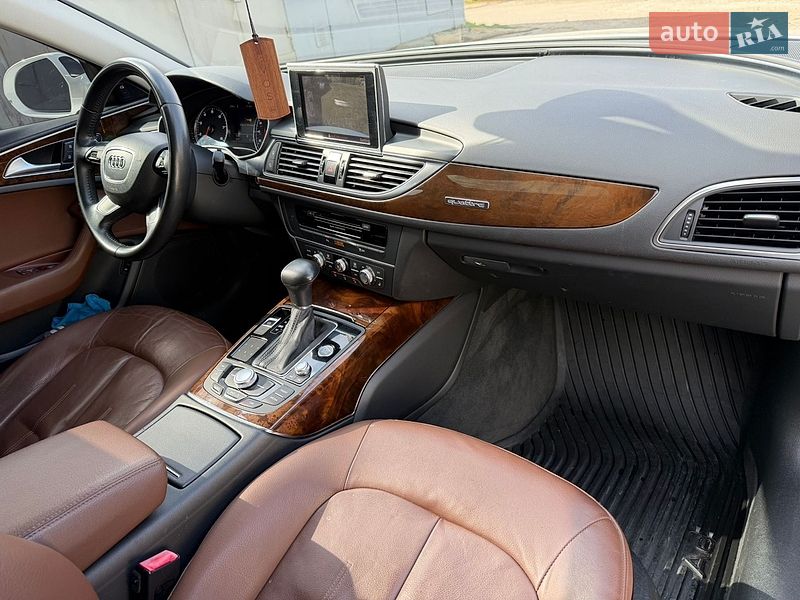Седан Audi A6 2014 в Киеве