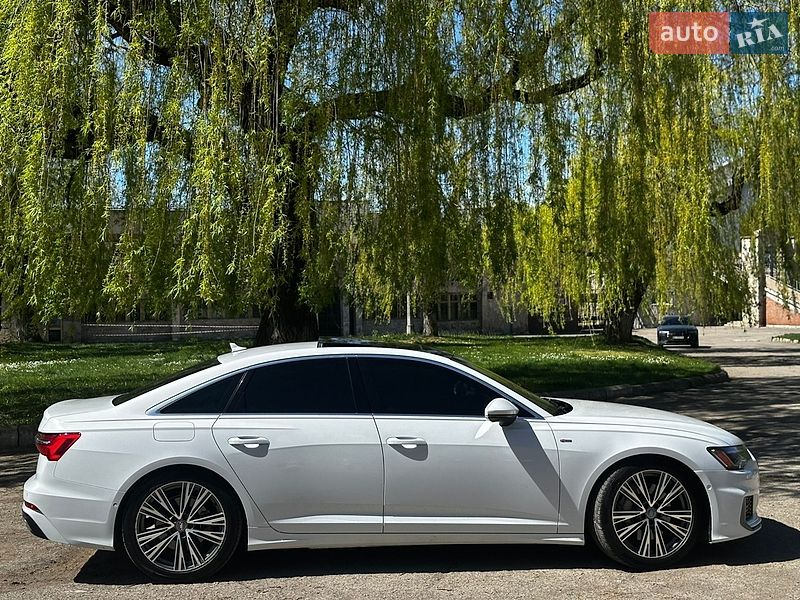 Седан Audi A6 2019 в Ивано-Франковске