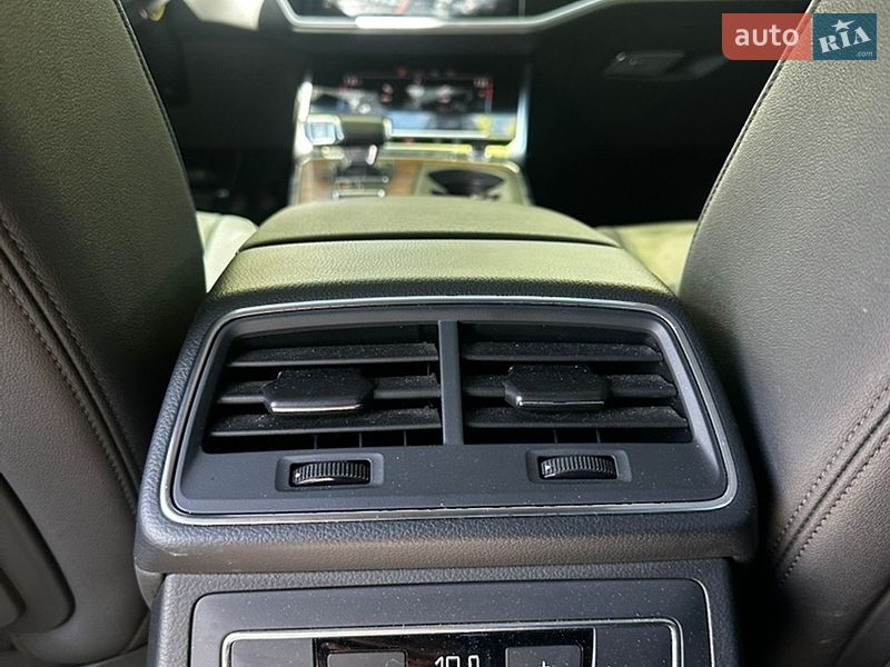 Седан Audi A6 2019 в Ивано-Франковске