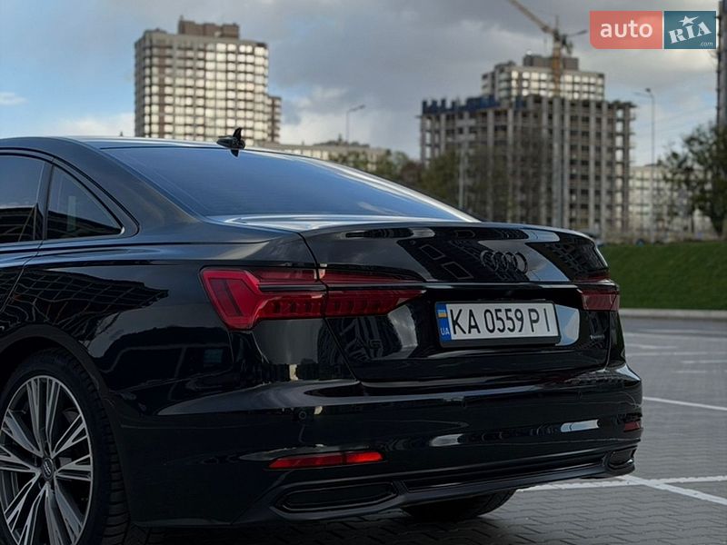 Седан Audi A6 2020 в Киеве