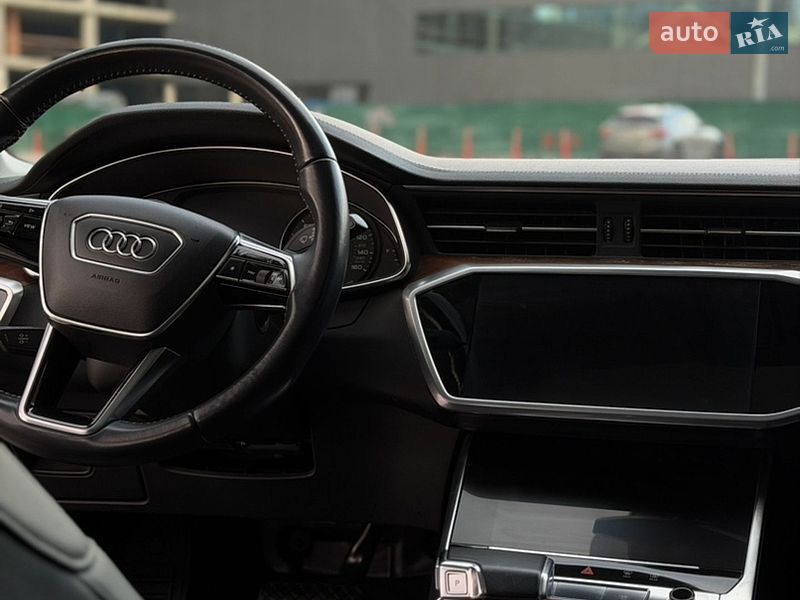 Седан Audi A6 2020 в Киеве