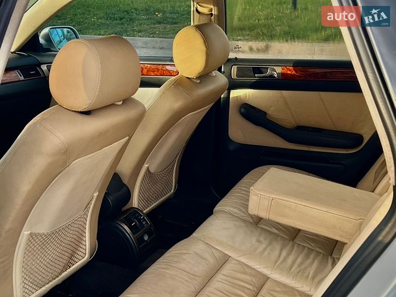 Універсал Audi A6 2000 в Рівному