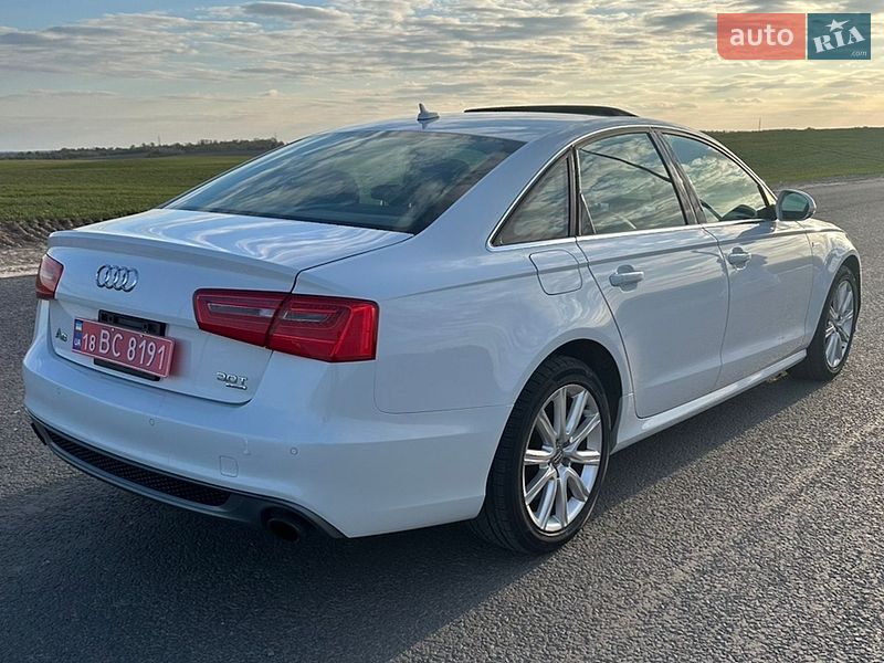 Седан Audi A6 2014 в Ровно