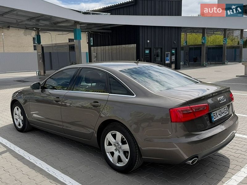 Седан Audi A6 2014 в Хмельницком