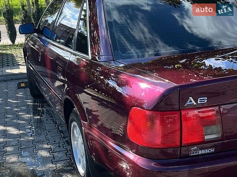 Седан Audi A6 1996 в Черновцах