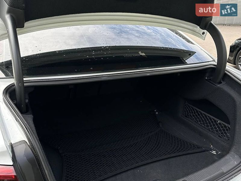 Седан Audi A6 2015 в Львові