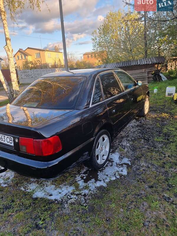 Седан Audi A6 1996 в Камне-Каширском