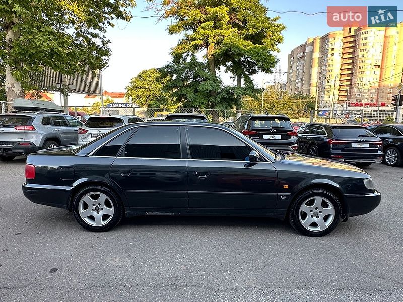 Седан Audi A6 1997 в Одессе