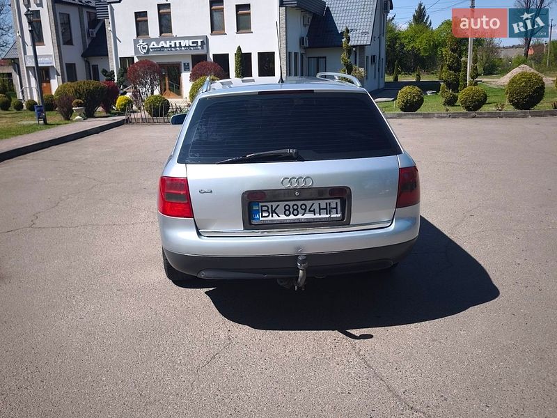 Універсал Audi A6 1999 в Вараші