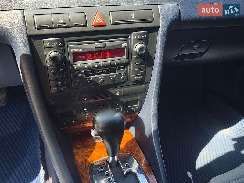 Універсал Audi A6 1999 в Вараші