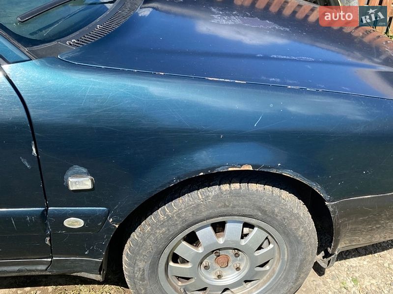 Седан Audi A6 1995 в Долине