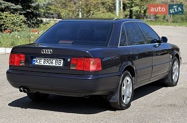 Седан Audi A6 1996 в Дніпрі