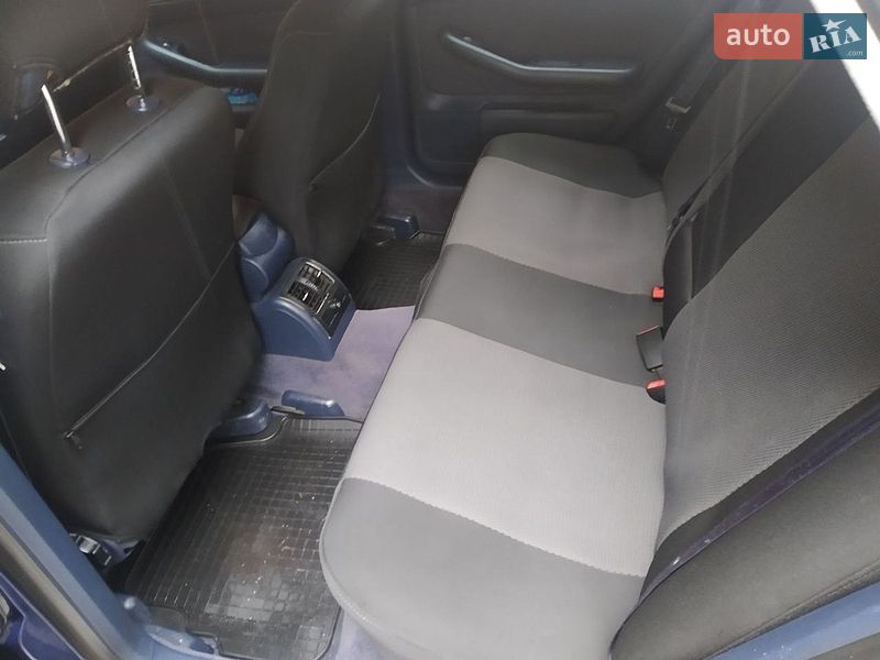 Седан Audi A6 1999 в Жашкове