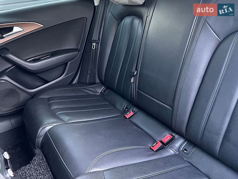 Седан Audi A6 2016 в Киеве