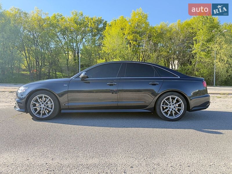 Седан Audi A6 2016 в Днепре