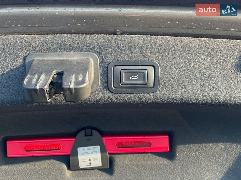 Седан Audi A6 2014 в Львове