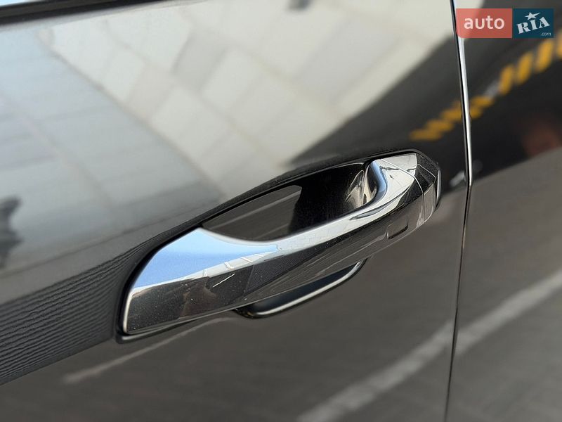 Седан Audi A6 2020 в Киеве