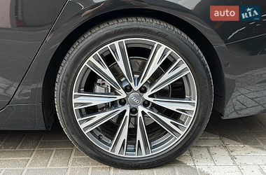 Седан Audi A6 2020 в Киеве