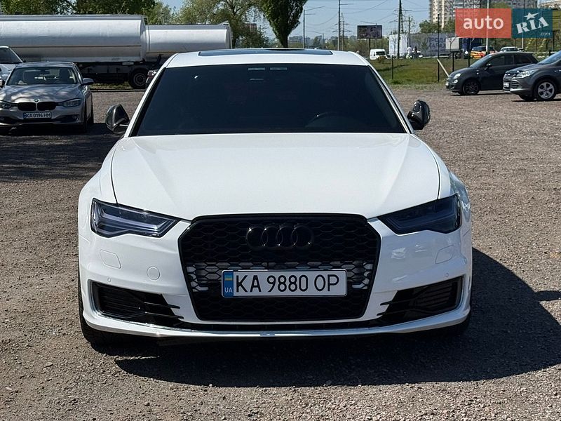 Седан Audi A6 2015 в Киеве