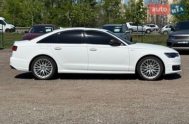 Седан Audi A6 2015 в Киеве